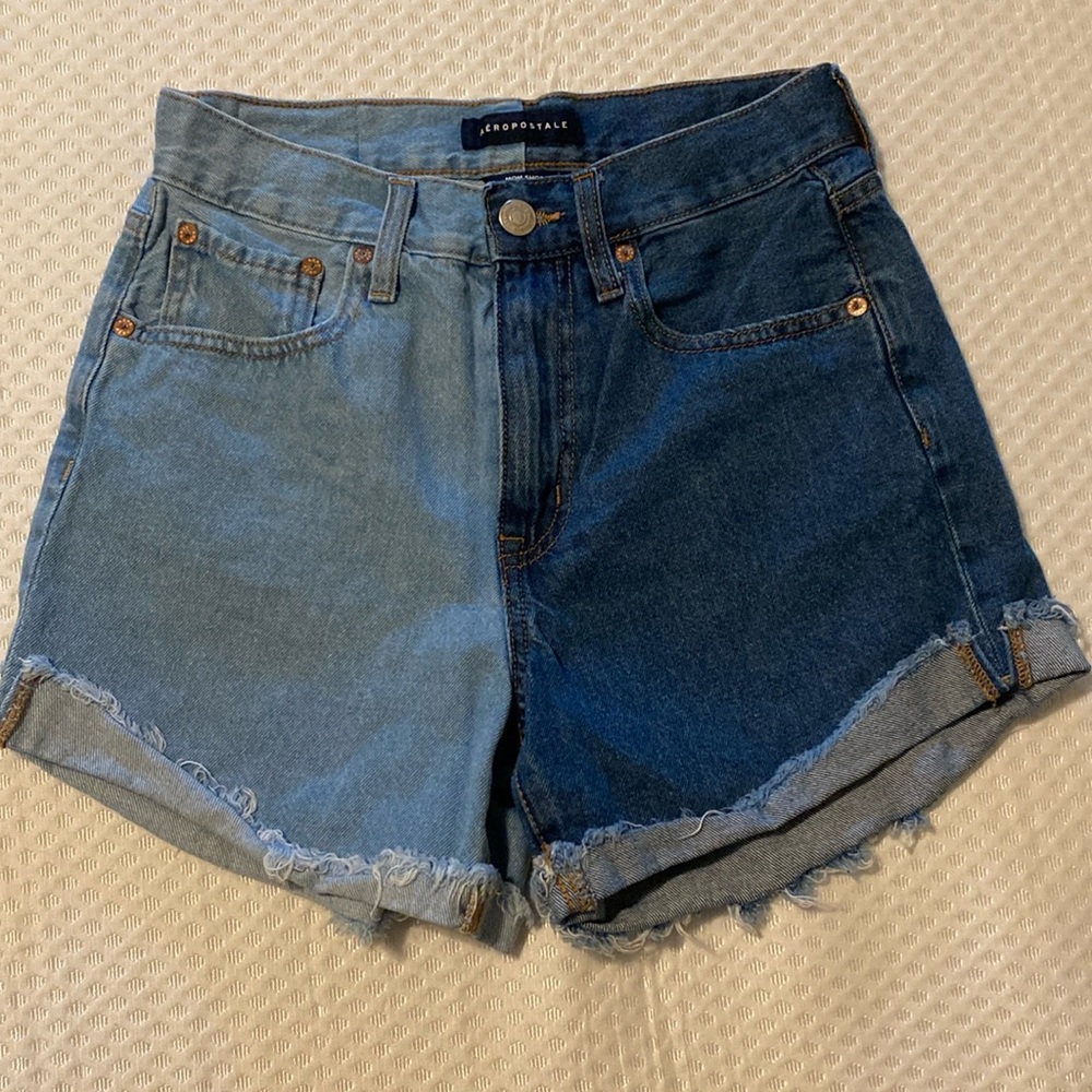 Aeropostale two tone jean Mom Shorts size 4